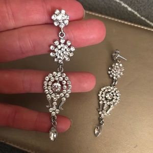 Rhinestone dangle earrings